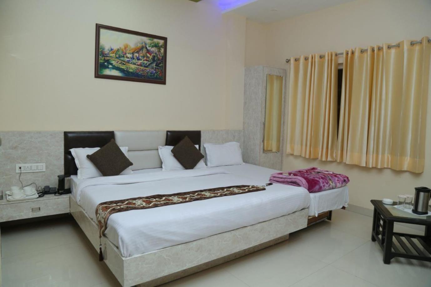 Hotel Golden Dreams Amritsar Luaran gambar